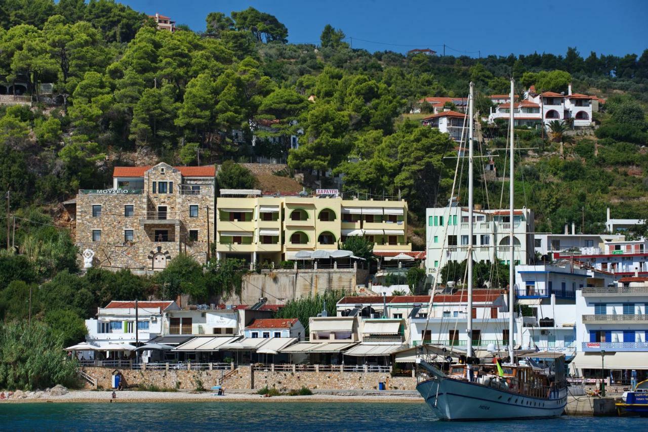 Haravgi Hotel 파티티리 외부 사진